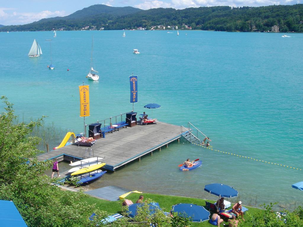 Barry Memle Directly At The Lake Velden am Woerthersee Exterior photo